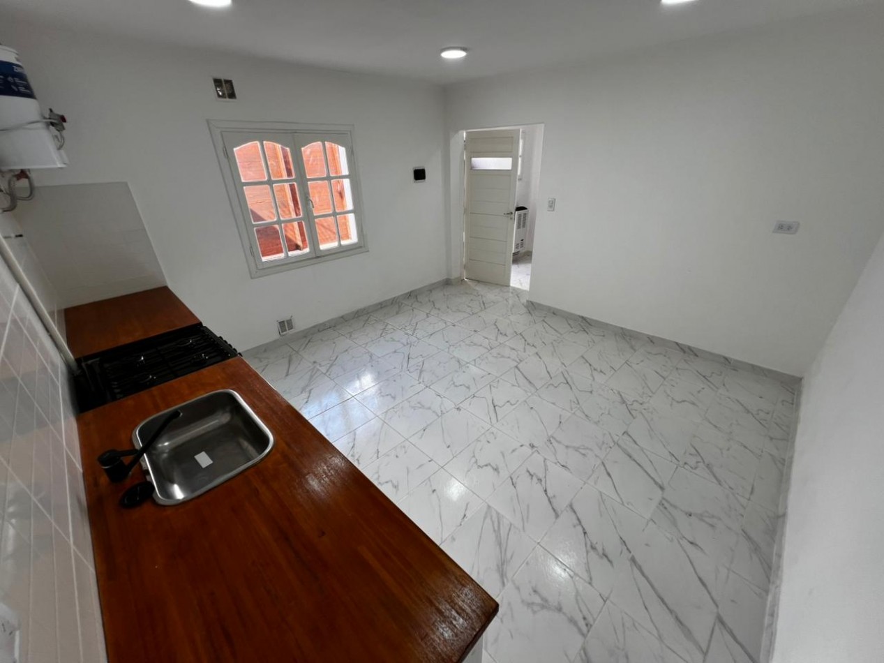 PH 2 AMB AL FONDO CON PATIO TODO RECICLADO