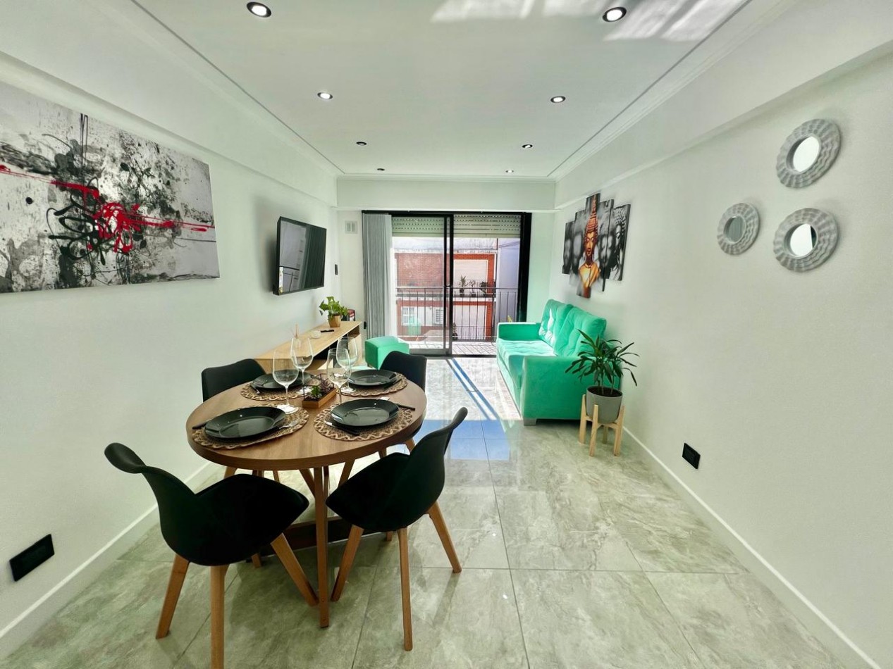 DEPARTAMENTO 3 AMBIENTES EXTERNO CON BALCON CORRIDO VEREDA DE SOL