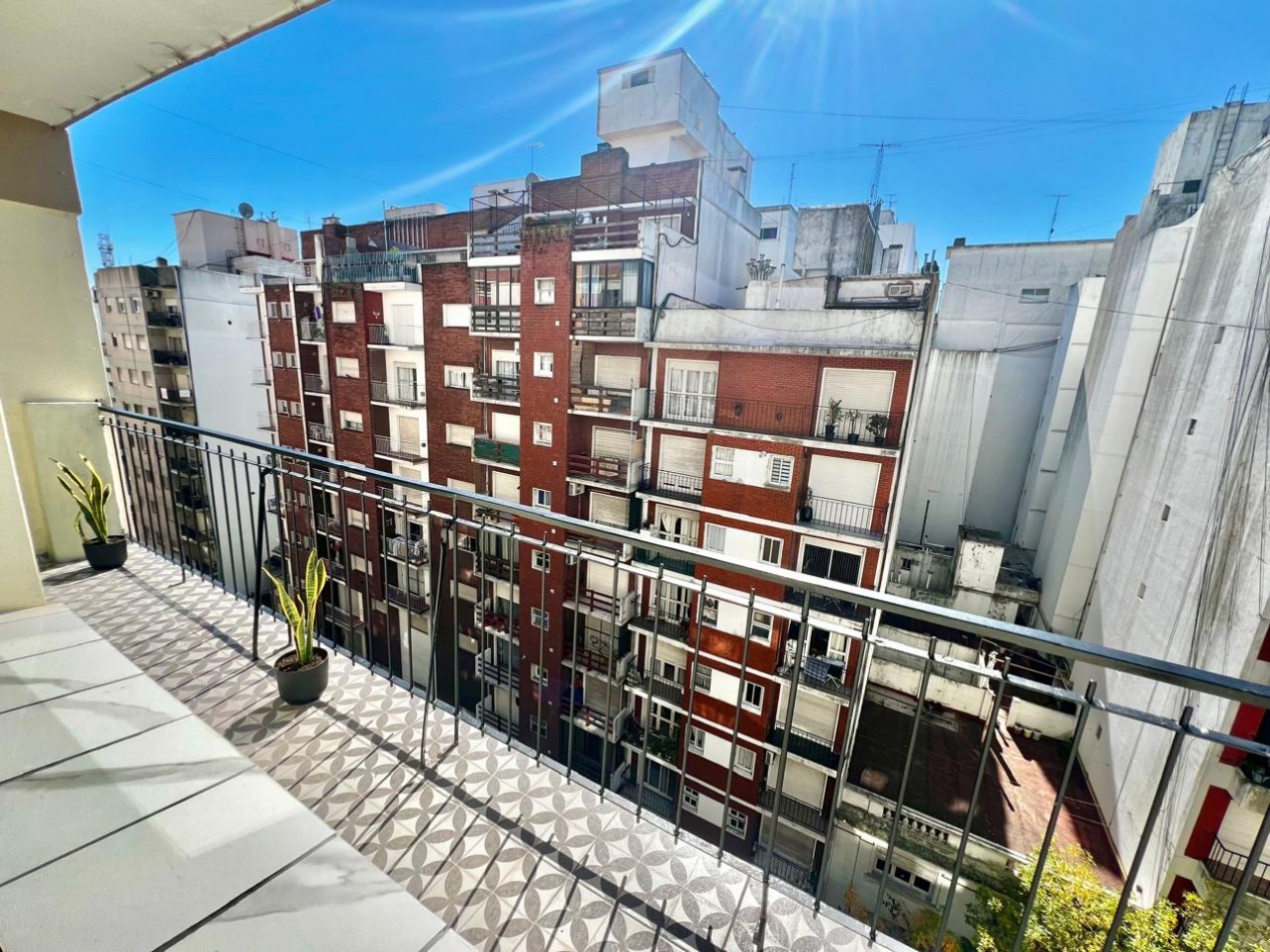DEPARTAMENTO 3 AMBIENTES EXTERNO CON BALCON CORRIDO VEREDA DE SOL