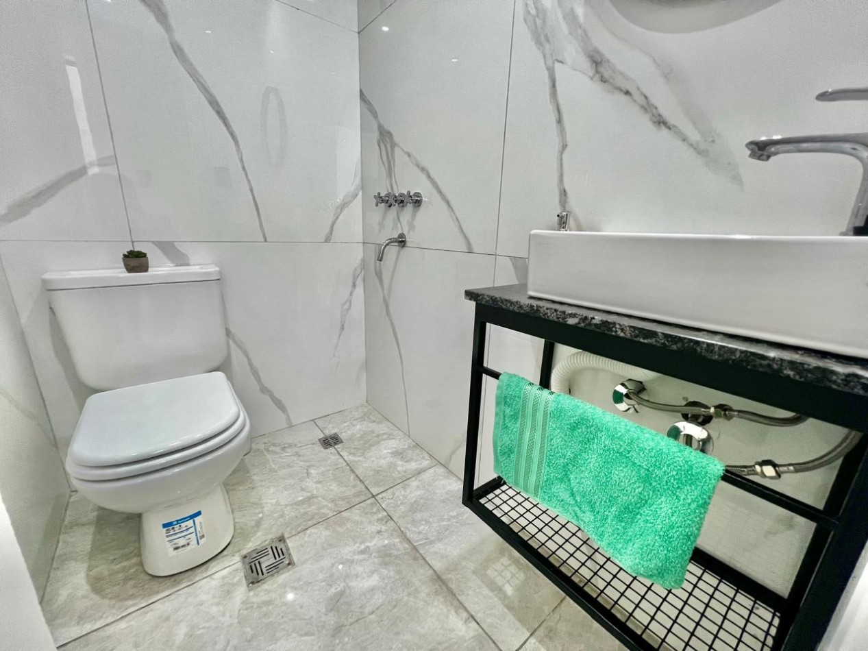 DEPARTAMENTO 3 AMBIENTES EXTERNO CON BALCON CORRIDO VEREDA DE SOL