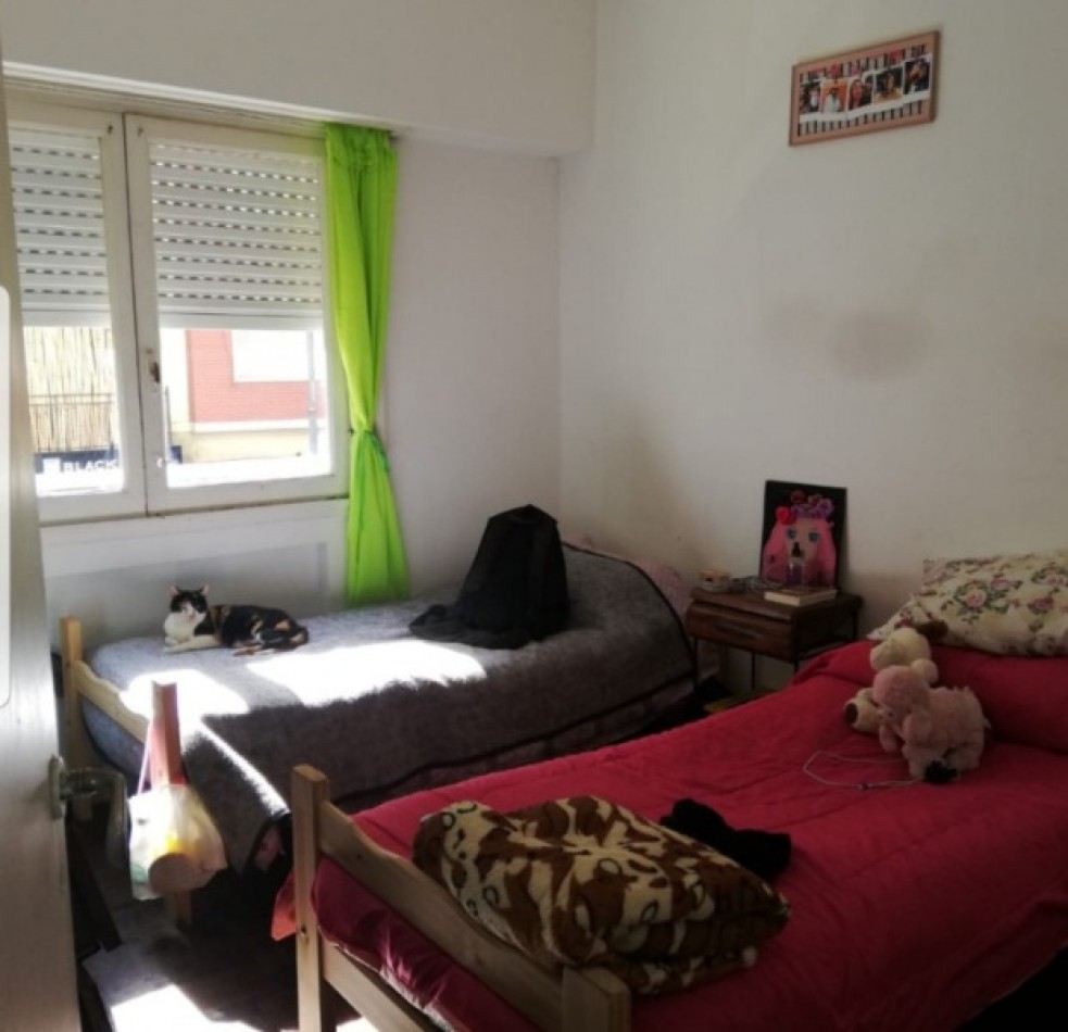 DEPARTAMENTO 3 AMBIENTES CON DEPENDENCIA APTO CREDITO EN PLAZA COLON