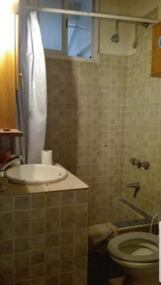 DEPARTAMENTO 3 AMBIENTES CON DEPENDENCIA APTO CREDITO EN PLAZA COLON