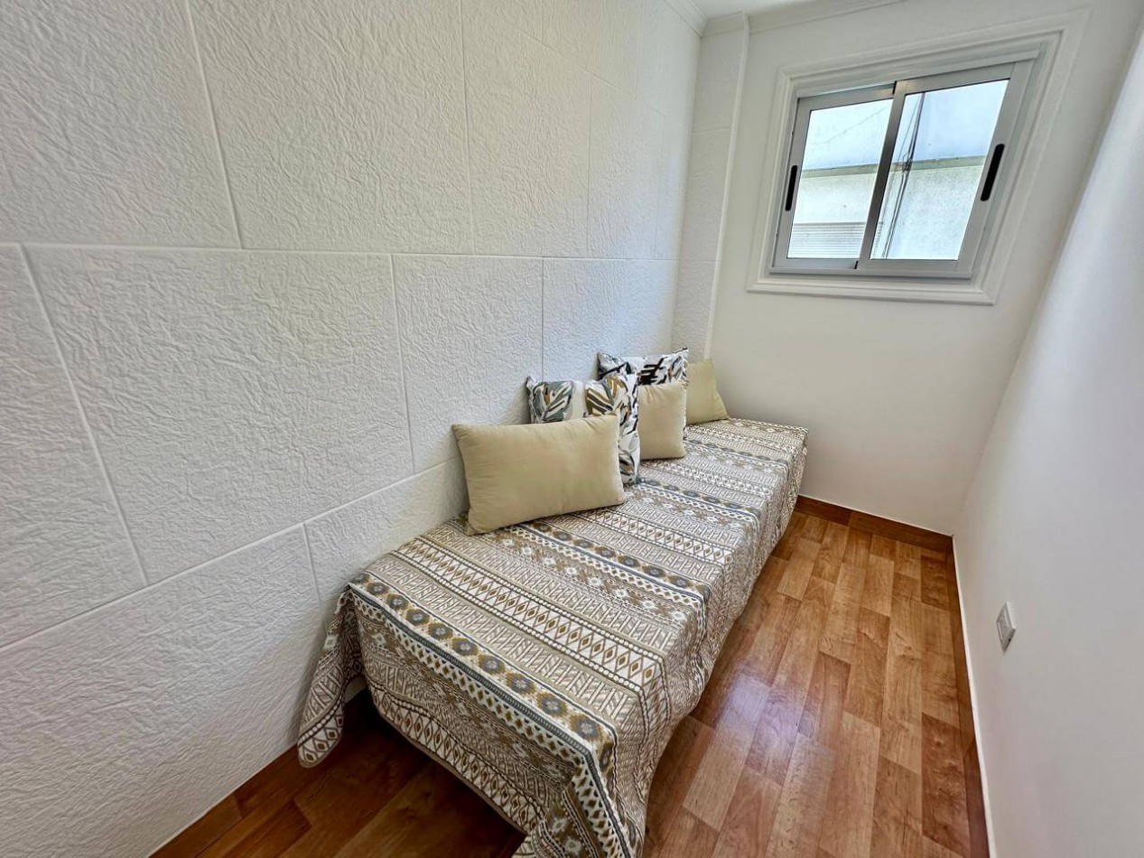 DEPARTAMENTO 2 AMBIENTES CON DEPENDENCIA Y VISTA LATERAL AL MAR EN EDIFICIO PALACIO EDEN