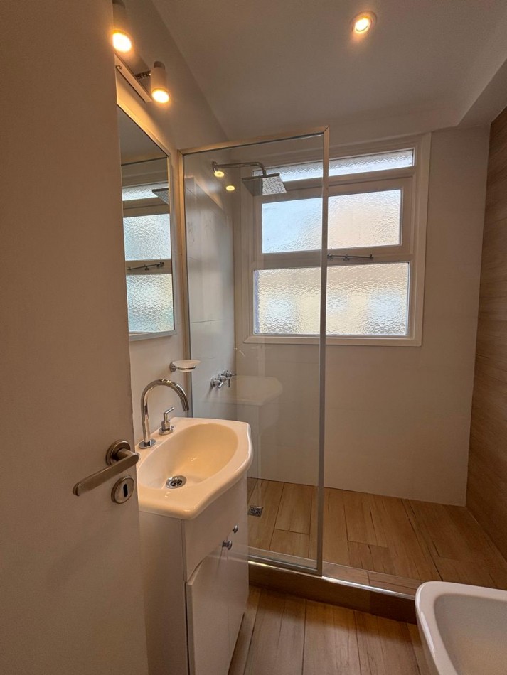 DEPARTAMENTO 2 AMBIENTES TOTALMENTE EXTERNO CON BALCON SALIENTE