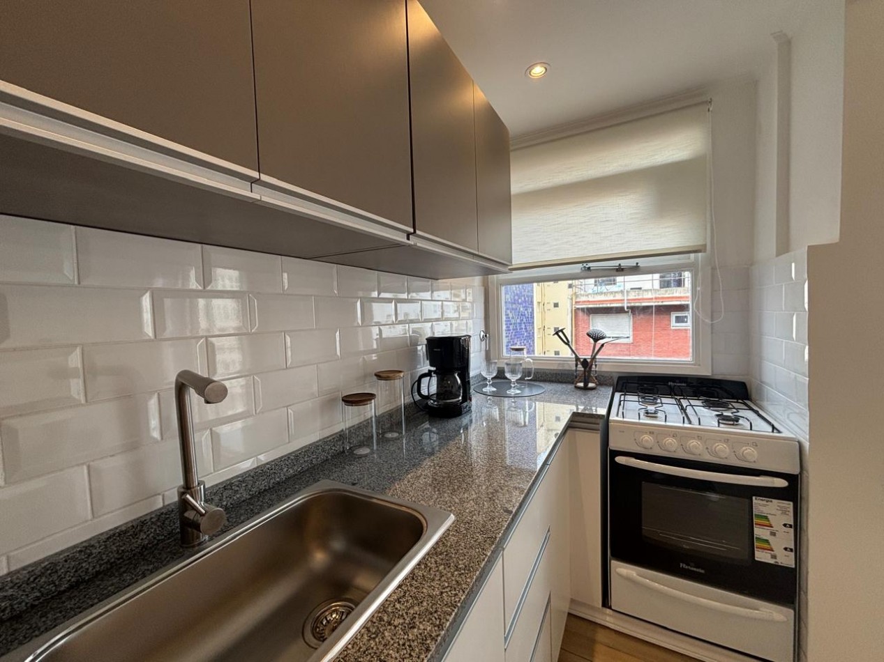 DEPARTAMENTO 2 AMBIENTES TOTALMENTE EXTERNO CON BALCON SALIENTE