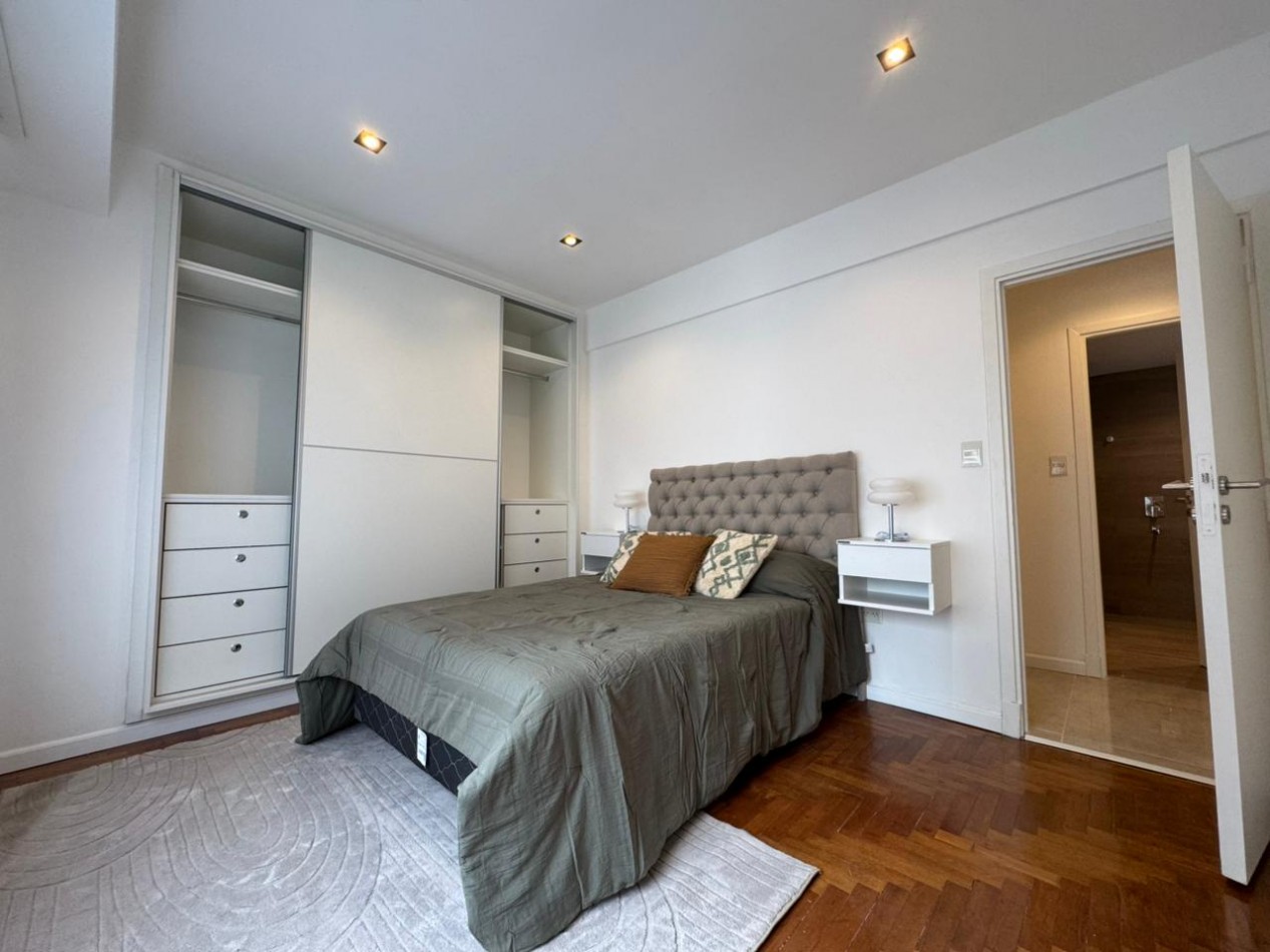 DEPARTAMENTO 3 AMBIENTES AL FRENTE CON BALCON EN PLAZA COLON