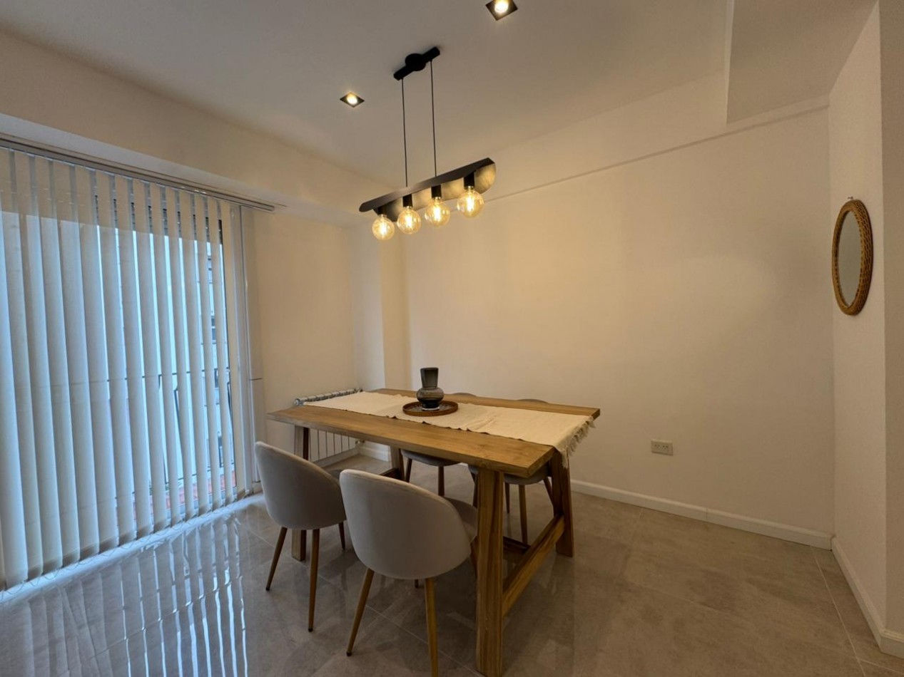DEPARTAMENTO 3 AMBIENTES AL FRENTE CON BALCON EN PLAZA COLON