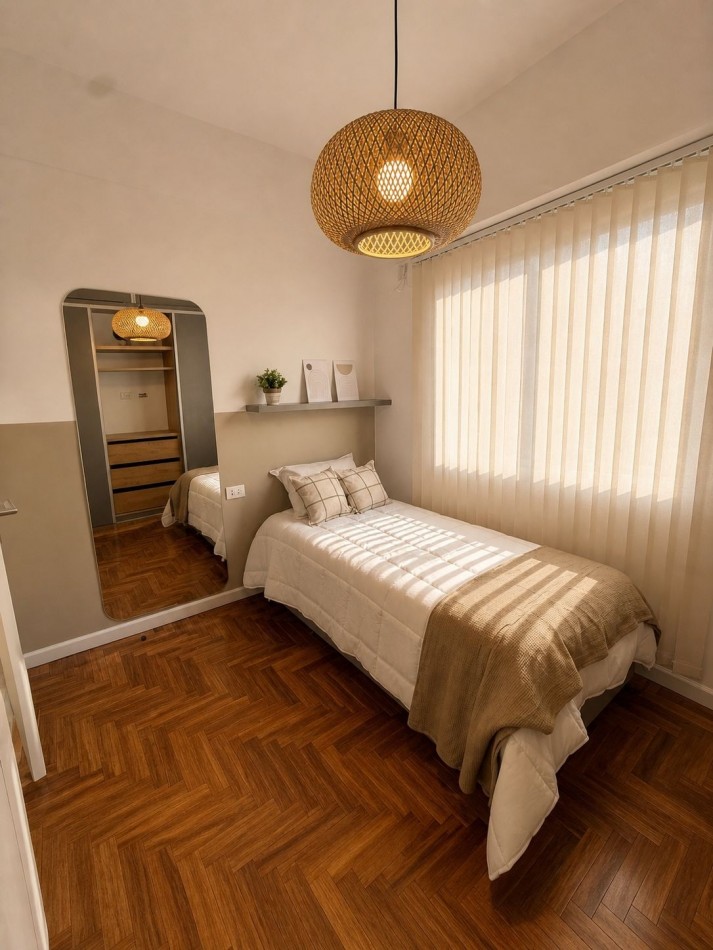 DEPARTAMENTO 3 AMBIENTES CON DEPENDENCIA AL LATERAL ABIERTO EN PLAZA COLON
