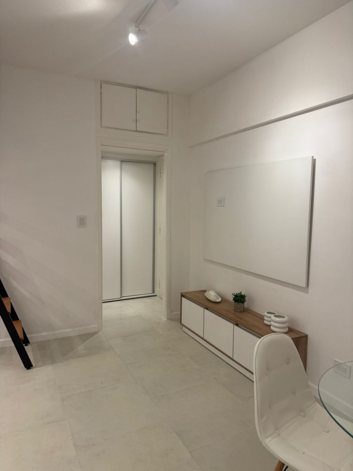 DEPARTAMENTO DE  1 AMBIENTE INTERNO EN ALDREY, A 200 METROS DE LA PLAYA