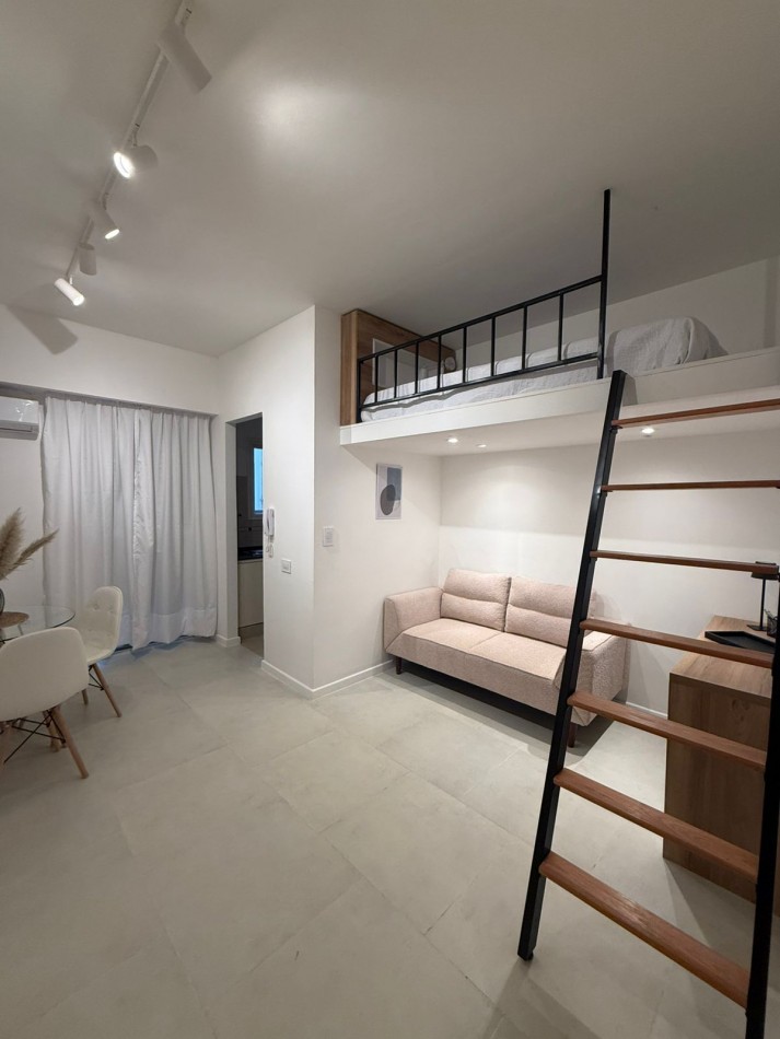 DEPARTAMENTO DE  1 AMBIENTE INTERNO EN ALDREY, A 200 METROS DE LA PLAYA