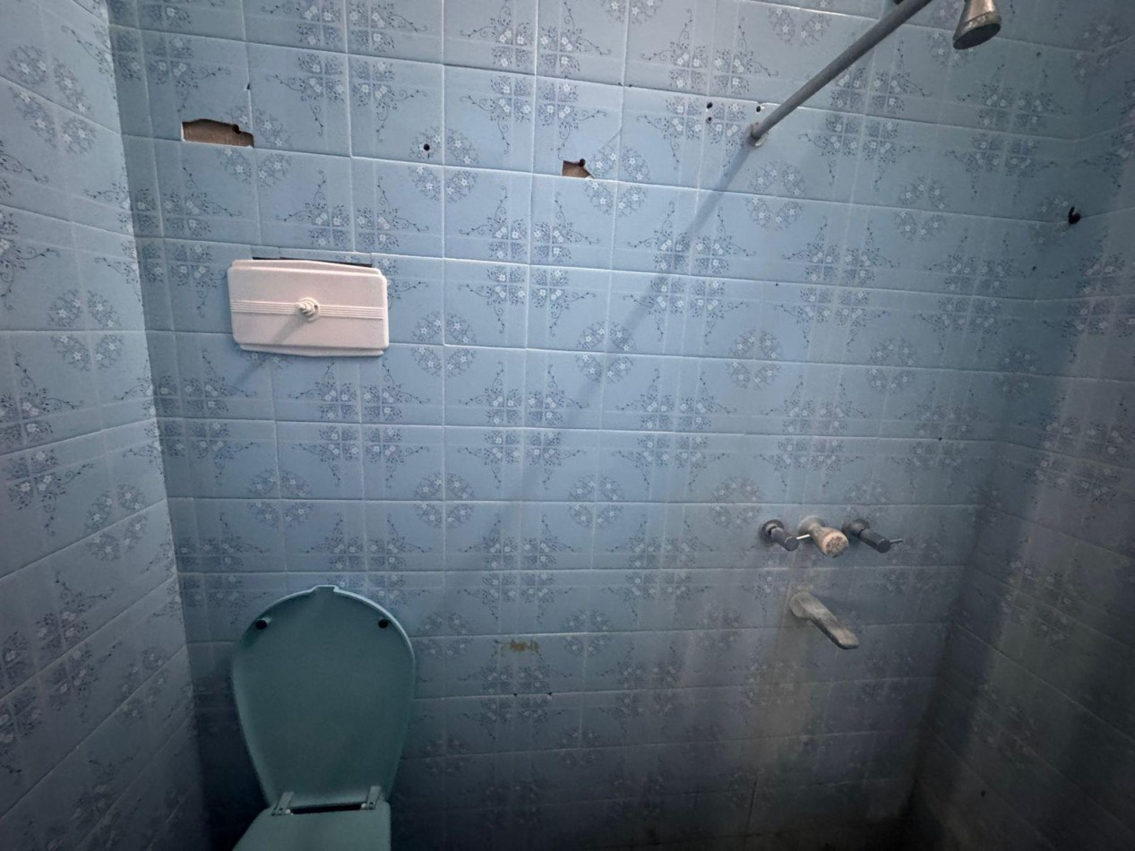 CASA 4 AMBIENTES CON DOBLE COCHERA Y PATIO EN COLINAS PERALTA RAMOS
