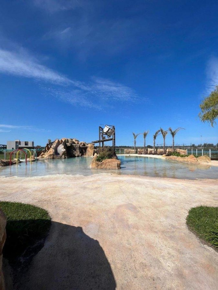 LOTE DE 712M2 EN VENTA EN BARRIO PRIVADO DEVELOPER PARK VENDE Y PERMUTA