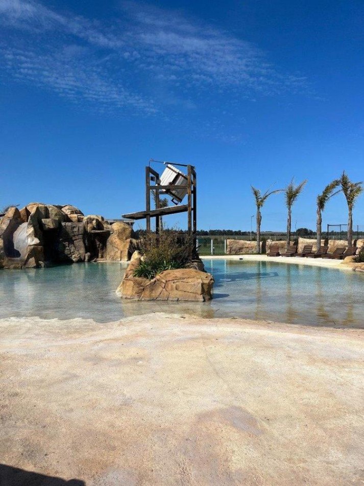 LOTE DE 712M2 EN VENTA EN BARRIO PRIVADO DEVELOPER PARK VENDE Y PERMUTA