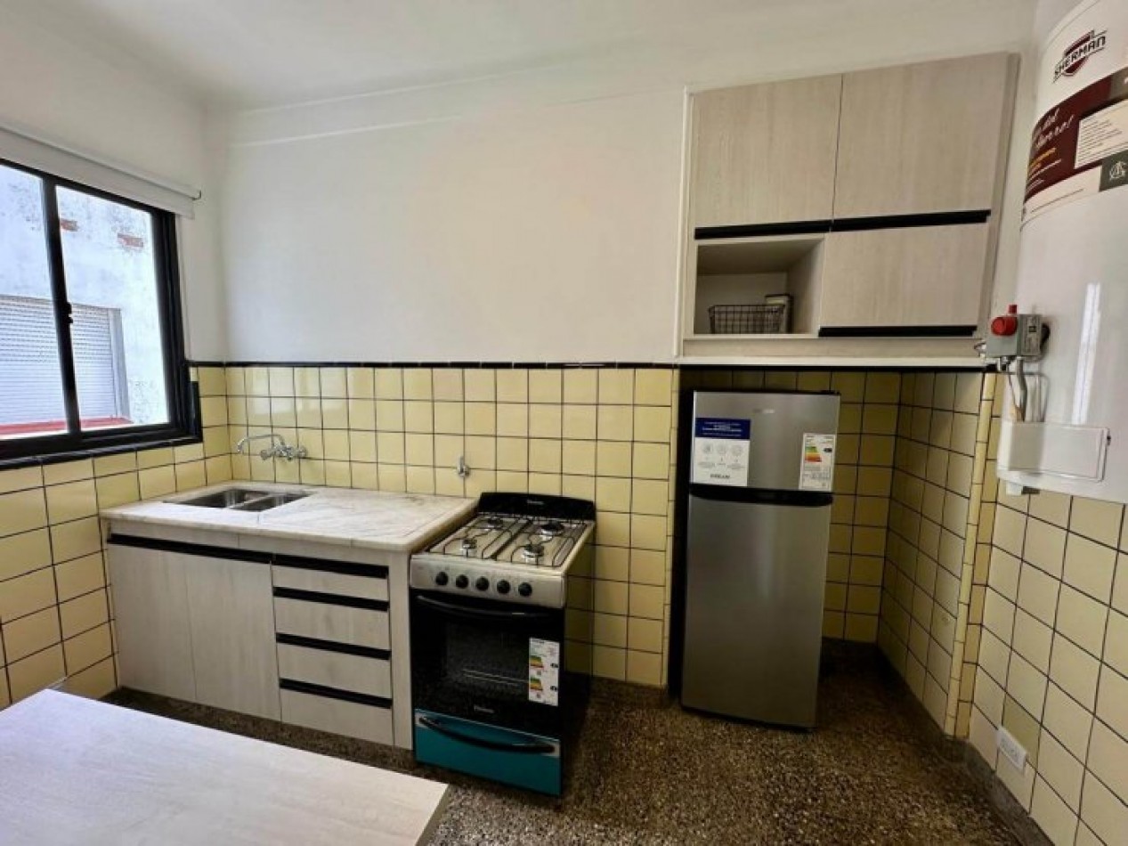 DEPARTAMENTO 3 AMB AL CONTRAFRENTE CON DEPENDENCIA Y BAULERA, APTO PROFESIONAL Y APTO CREDITO
