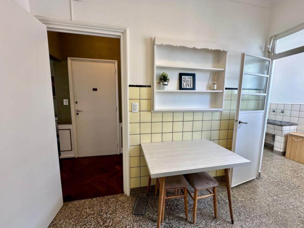 DEPARTAMENTO 3 AMB AL CONTRAFRENTE CON DEPENDENCIA Y BAULERA, APTO PROFESIONAL Y APTO CREDITO