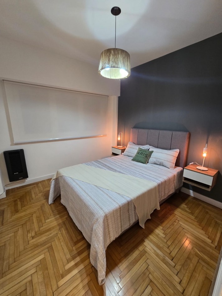 DEPARTAMENTO 2 AMB CON DEPENDENCIA, BALCON A LA CALLE Y TOILETTE DE SERVICIO