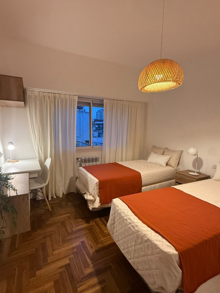 DEPARTAMENTO 3 AMBIENTES CON BALCON CORRIDO A LA CALLE Y COCHERA EN ALDREY