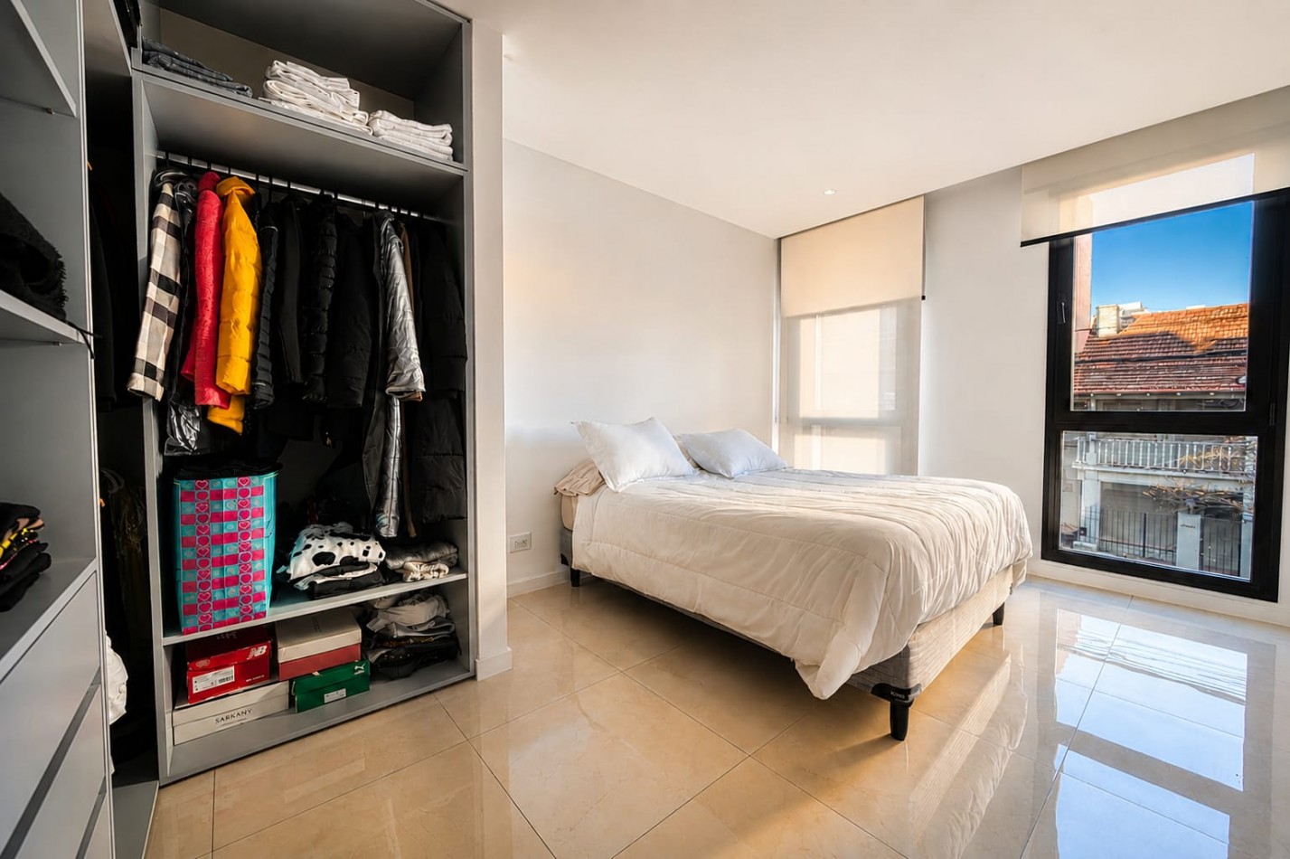 SEMIPISO 3 AMBIENTES CON BALCON, COCHERA Y BAULERA EN ALDREY