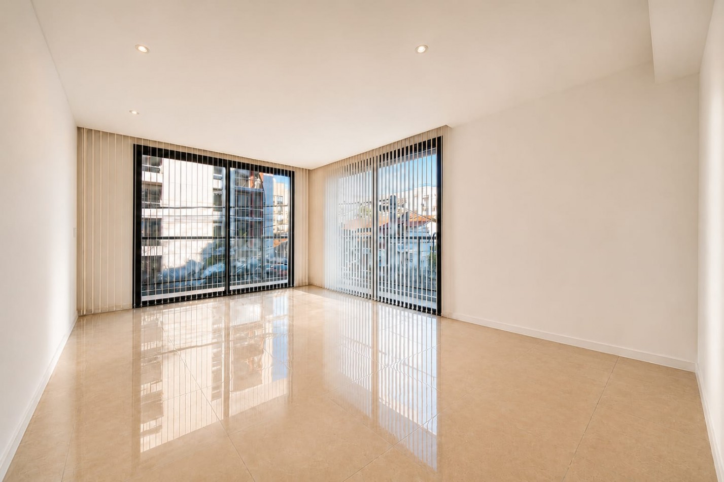 SEMIPISO 3 AMBIENTES CON BALCON, COCHERA Y BAULERA EN ALDREY
