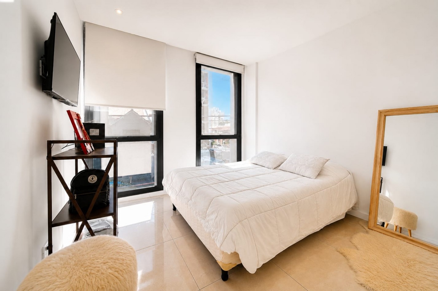SEMIPISO 3 AMBIENTES CON BALCON, COCHERA Y BAULERA EN ALDREY
