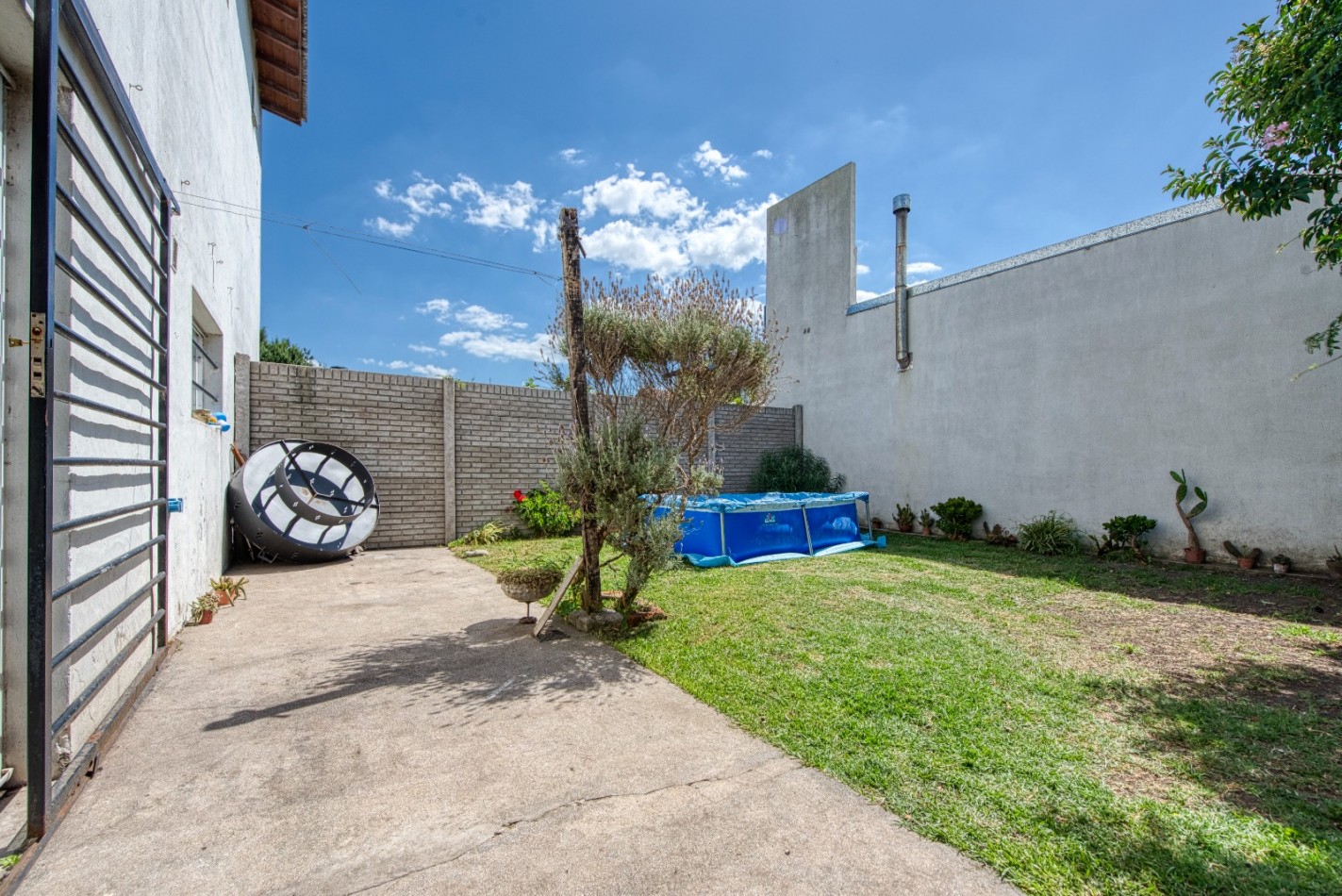 PH 4 AMBIENTES TIPO DUPLEX AL FRENTE CON PARQUE TOTALMENTE INDEPENDIENTE 