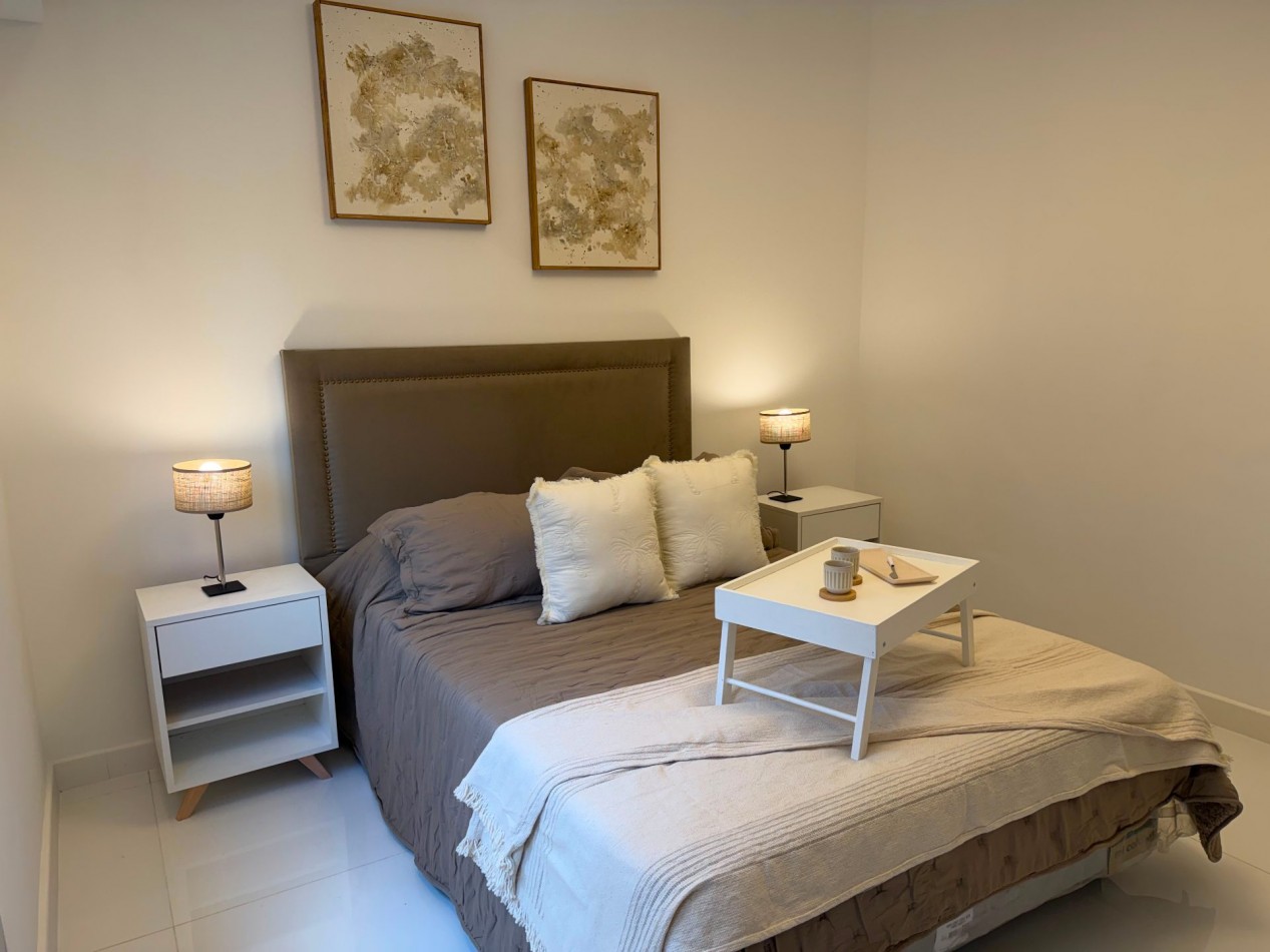 DEPARTAMENTO 3 AMBIENTES A LA CALLE CON BALCON Y 2 BAÑOS EN PLAZA MITRE VENDE Y PERMUTA