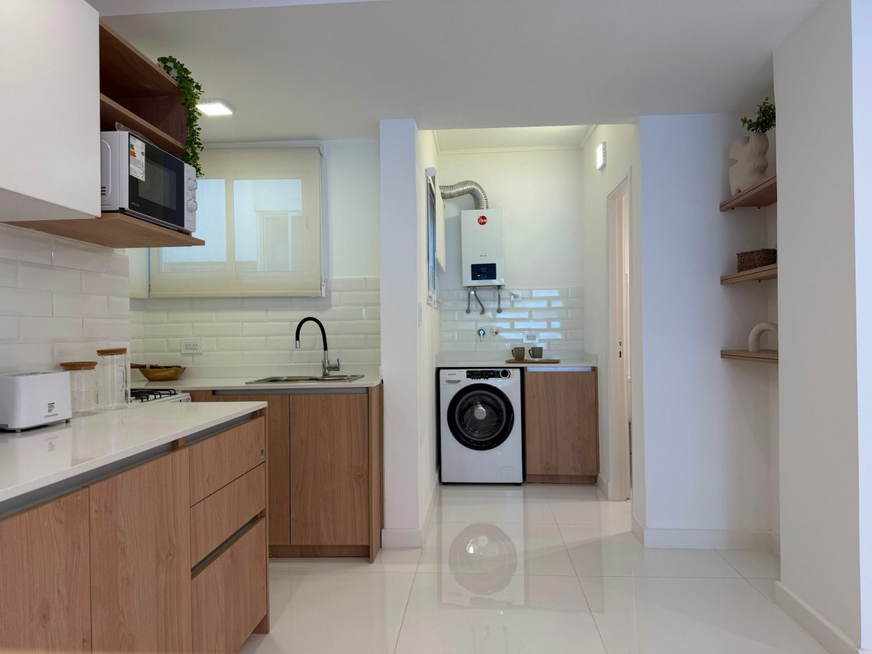DEPARTAMENTO 3 AMBIENTES A LA CALLE CON BALCON Y 2 BAÑOS EN PLAZA MITRE VENDE Y PERMUTA