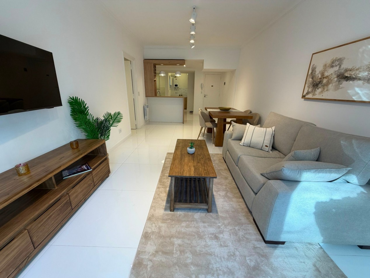 DEPARTAMENTO 3 AMBIENTES A LA CALLE CON BALCON Y 2 BAÑOS EN PLAZA MITRE VENDE Y PERMUTA
