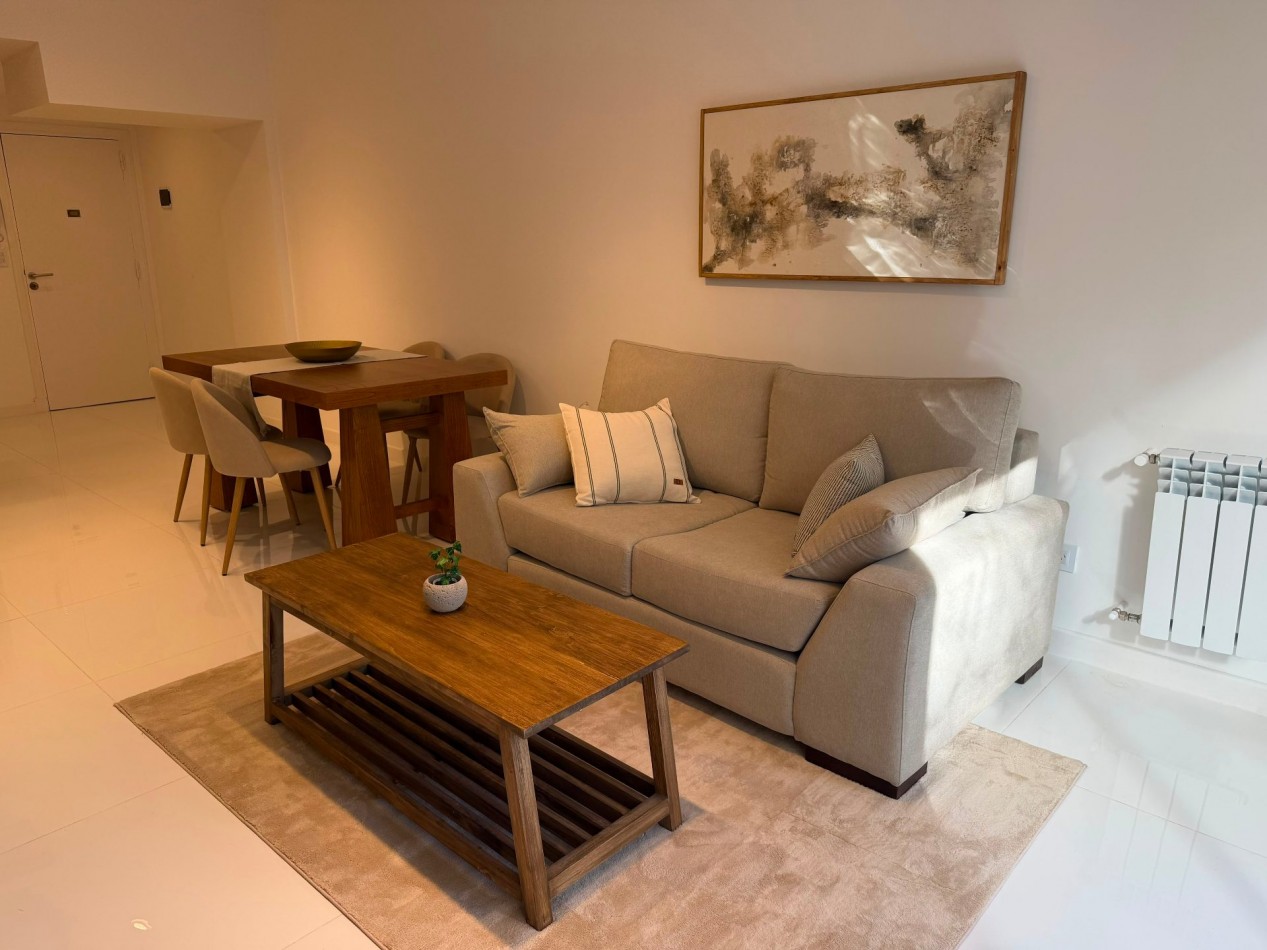 DEPARTAMENTO 3 AMBIENTES A LA CALLE CON BALCON Y 2 BAÑOS EN PLAZA MITRE VENDE Y PERMUTA