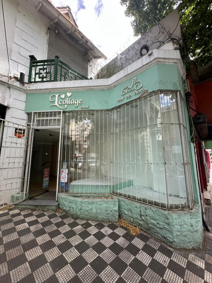  LOCAL COMERCIAL DE 138M2 EN LA PERLA VENDE, PERMUTA Y ALQUILA