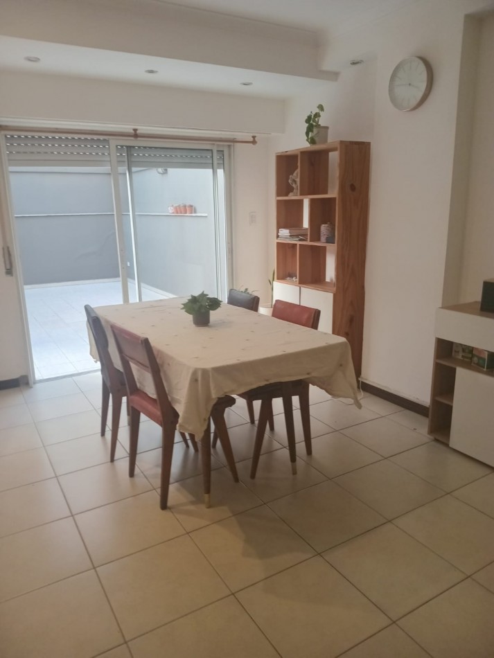 DEPARTAMENTO 3 AMBIENTES CON 2 PATIOS EN PLAZA MITRE SE ALQUILA POR 12 MESES