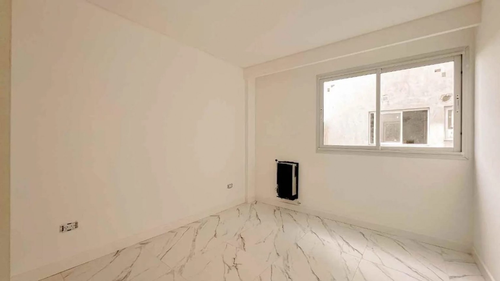 DEPARTAMENTOS DE 2 Y 3 AMBIENTES A ESTRENAR CON BALCON Y COCHERA OPCIONAL EN VILLA PRIMERA (ENTREGA AGOSTO 2026 APROX.)