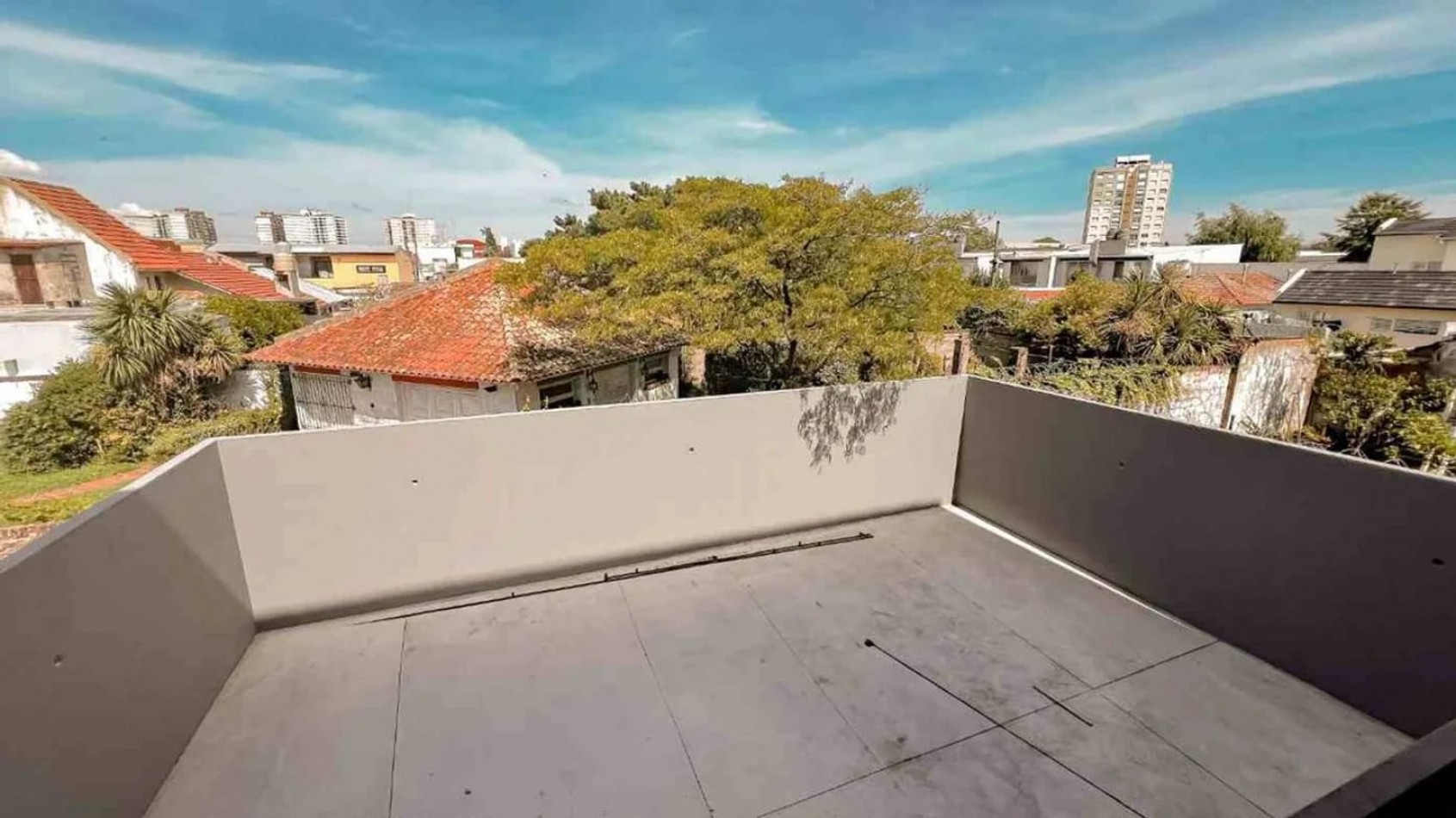 DEPARTAMENTOS DE 2 Y 3 AMBIENTES A ESTRENAR CON BALCON Y COCHERA OPCIONAL EN VILLA PRIMERA (ENTREGA AGOSTO 2026 APROX.)