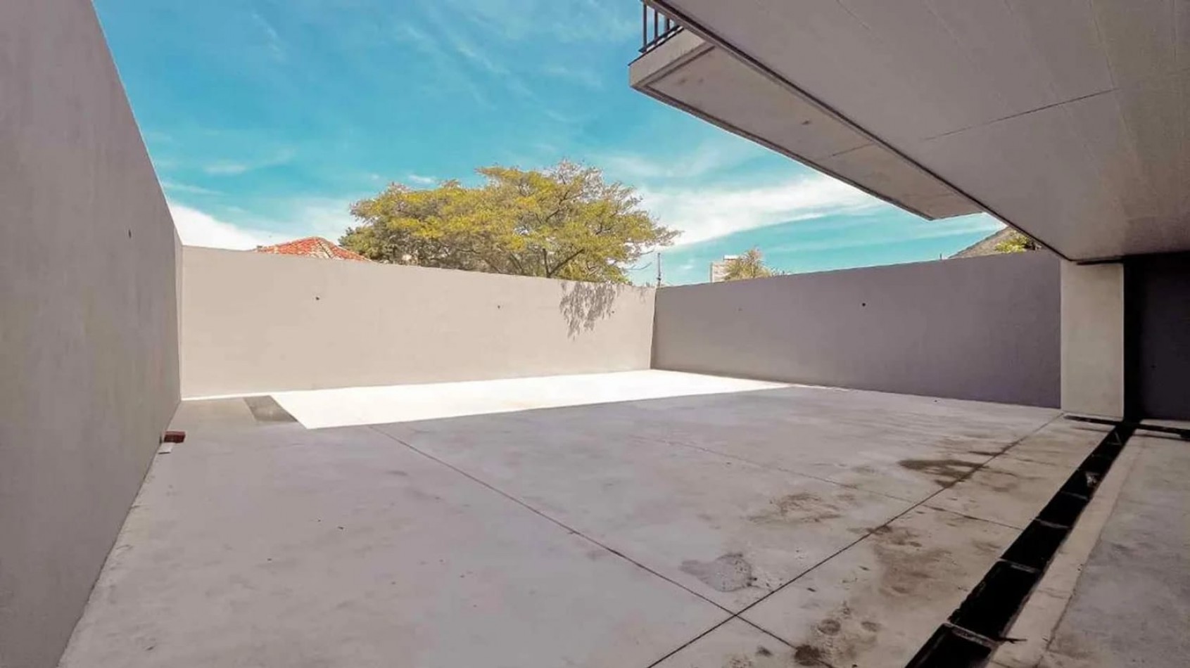 DEPARTAMENTOS DE 2 Y 3 AMBIENTES A ESTRENAR CON BALCON Y COCHERA OPCIONAL EN VILLA PRIMERA (ENTREGA AGOSTO 2026 APROX.)