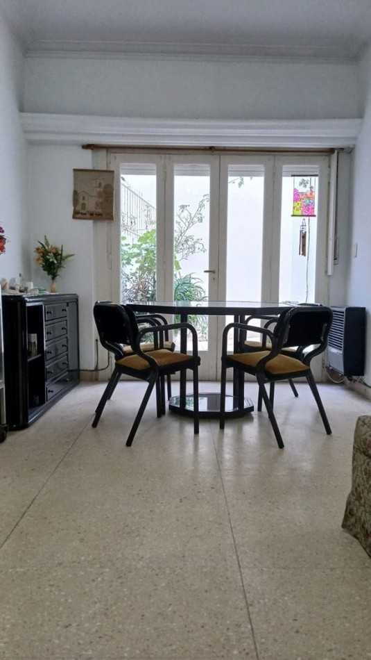 DEPARTAMENTO 3 AMBIENTES AL CONTRAFRENTE CON PATIO Y DEPENDENCIA DE SERVICIO EN PLAYA CHICA