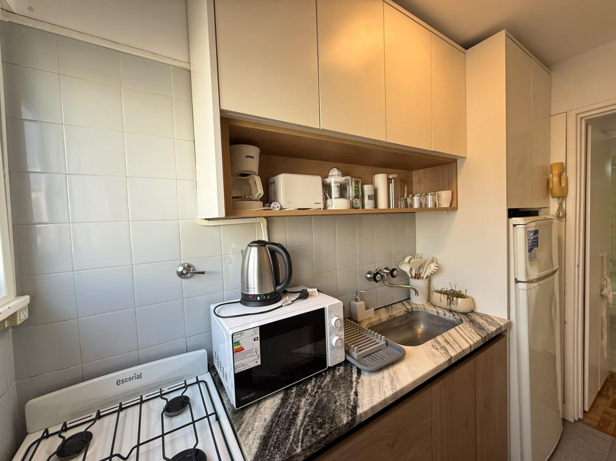 DEPARTAMENTO 1 AMBIENTE CON BALCON SALIENTE AL FRENTE EN ALDREY, A 250 MTS DE LA PLAYA