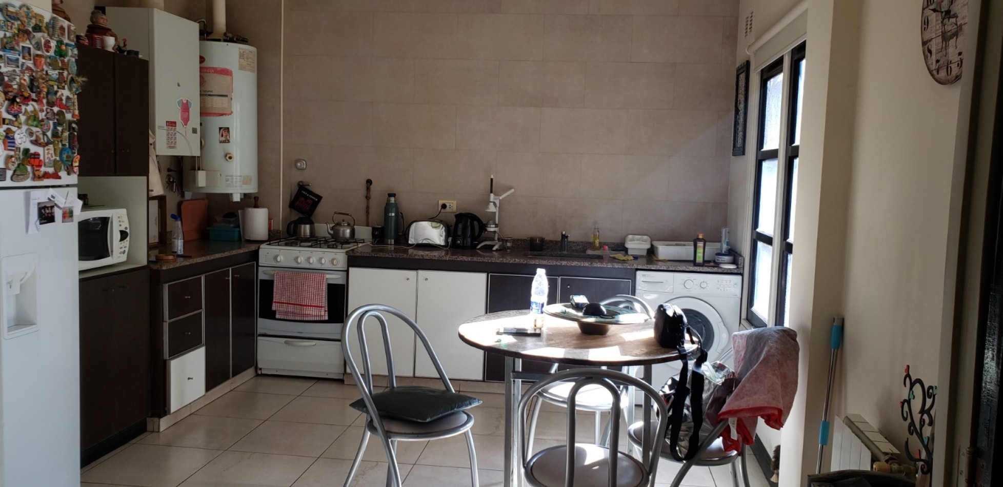 DEPARTAMENTO 4 AMBIENTES AL LATERAL ABUERTO EN LA PERLA