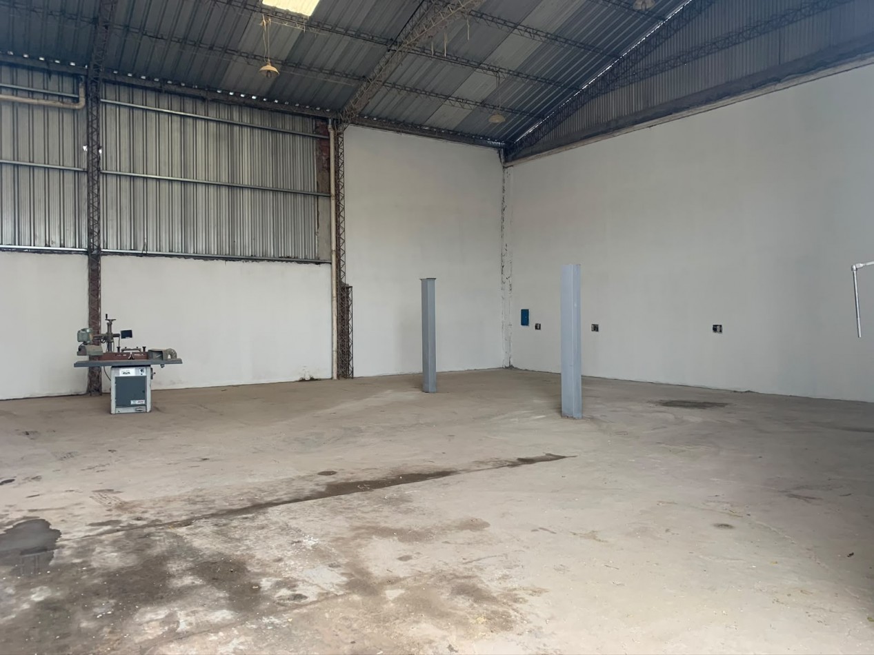 GALPON DE 300M2 EN VENTA EN MAR DEL PLATA