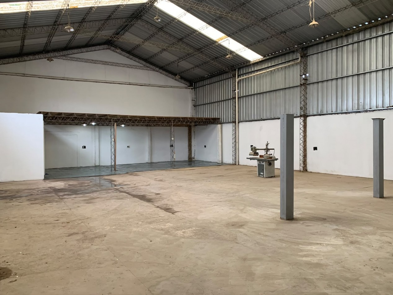 GALPON DE 300M2 EN VENTA EN MAR DEL PLATA