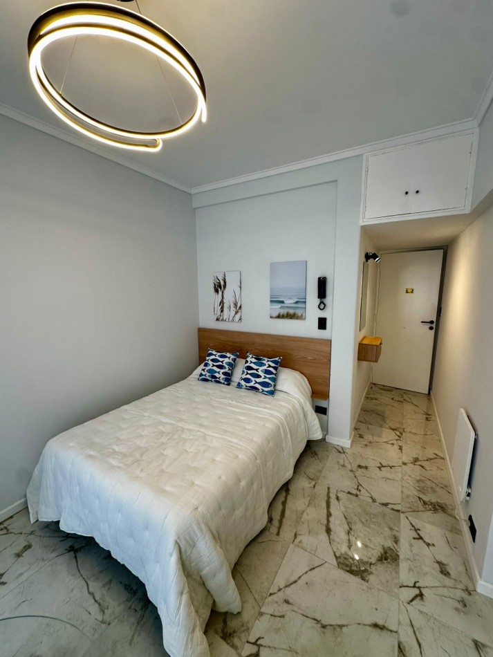 DEPARTAMENTO 1 AMB AL LATERAL CON BALCON FRANCES Y VISTA LATERAL AL MAR