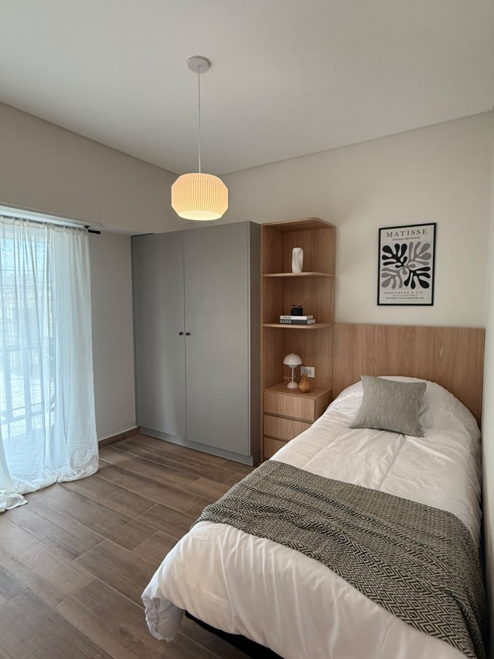 DUPLEX 4 AMB CON COCHERA Y PATIO EN PARQUE LURO - APTO CREDITO
