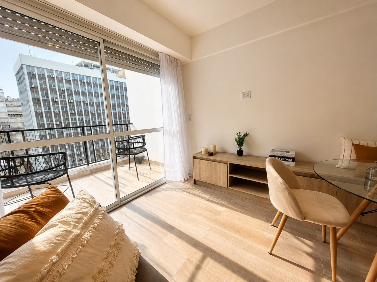 DEPARTAMENTO DE 2 AMBIENTES TOTALMENTE RECICLADO A LA CALLE CON BALCON TERRAZA EN ALDREY