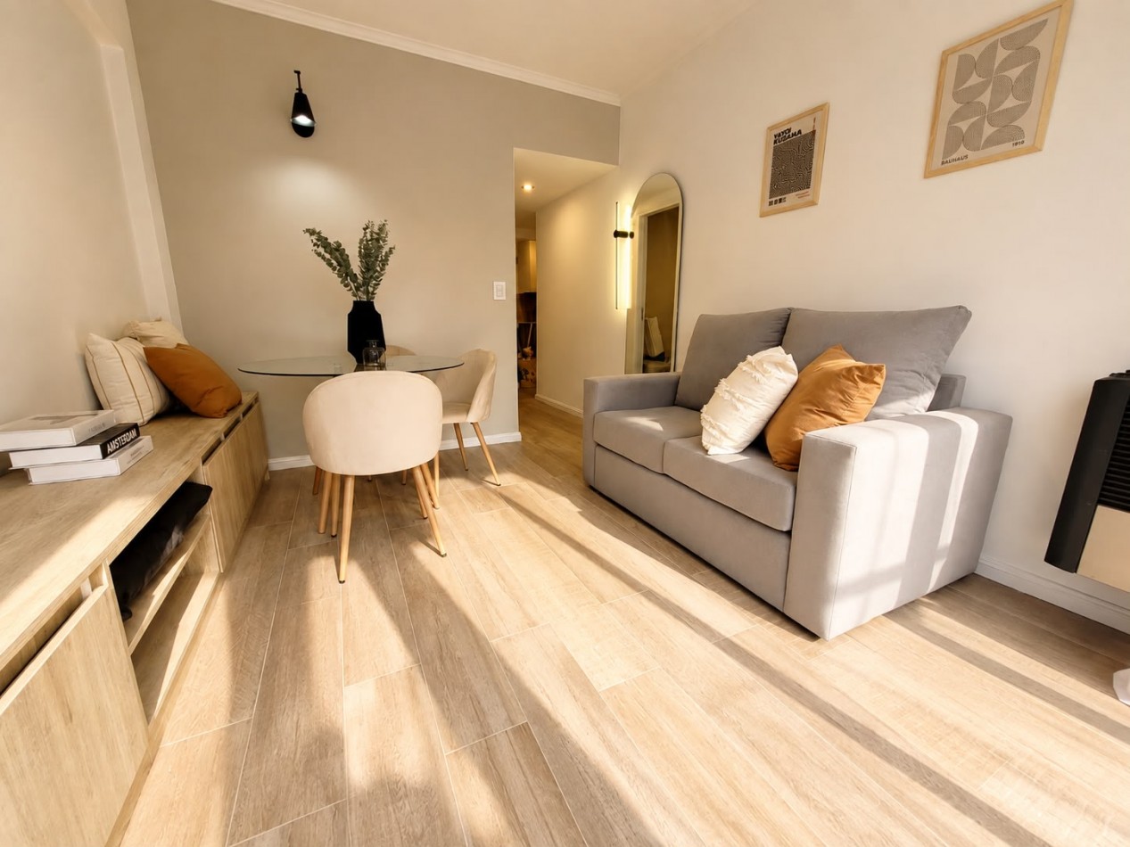 DEPARTAMENTO DE 2 AMBIENTES TOTALMENTE RECICLADO A LA CALLE CON BALCON TERRAZA EN ALDREY