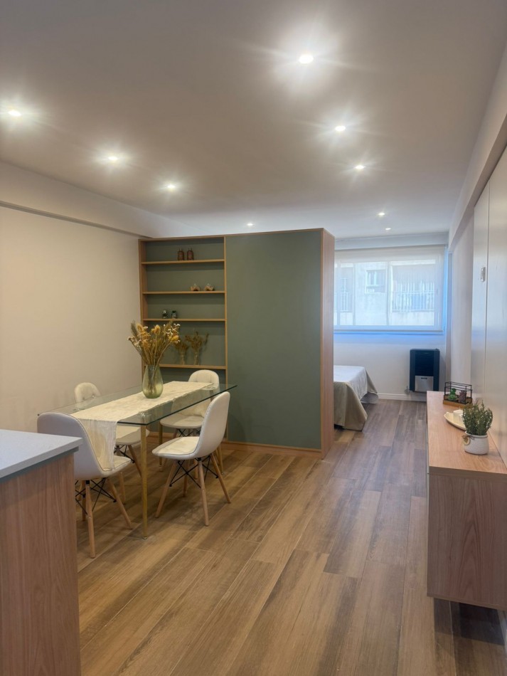 DEPARTAMENTO 1 AMBIENTE CON VENTANAL A LA CALLE