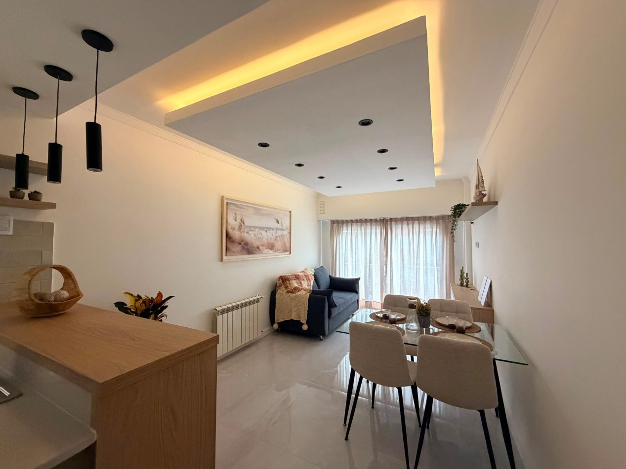 DEPARTAMENTO 3 AMBIENTES A LA CALLE CON BALCON FRANCES, A 150 MTS DE LA PLAYA