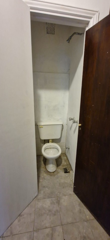 DEPARTAMENTO 3 AMBIENTES CON DEPENDENCIA APTO CREDITO EN PLAZA COLON