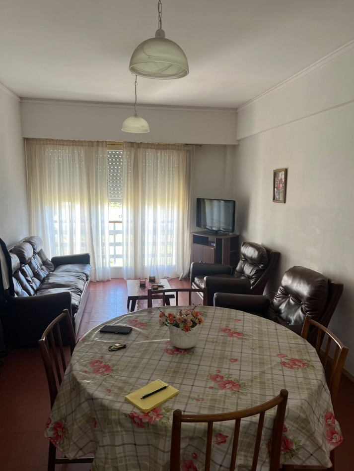 DEPARTAMENTO 3 AMBIENTES CON DEPENDENCIA AL CONTRAFRENTE, A METROS DEL MAR EN MIRAMAR