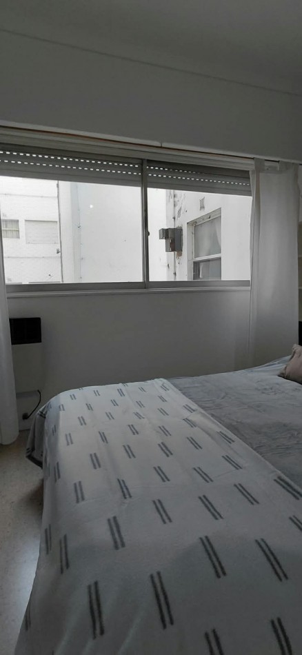 DEPARTAMENTO 1 AMB AL CONTRAFRENTE INTERNO MAS ESPACIO DE ESCRITORIO. APTO CREDITO