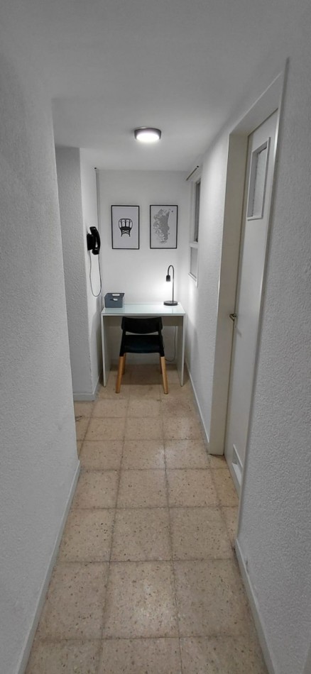 DEPARTAMENTO 1 AMB AL CONTRAFRENTE INTERNO MAS ESPACIO DE ESCRITORIO. APTO CREDITO