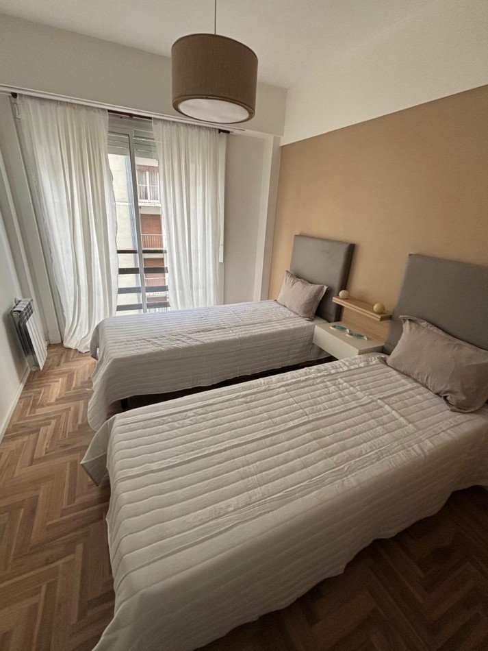 DEPARTAMENTO 3 AMBIENTES CON DEPENDENCIA AL FRENTE CON BALCON Y VISTA AL MAR